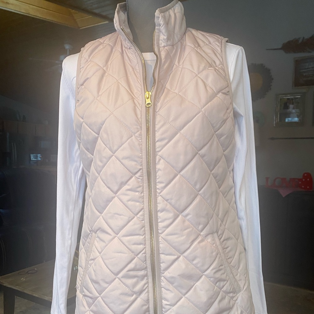 Old Navy insulated vest